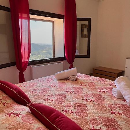 Le Sorgenti Guest House Ilbono Eksteriør billede