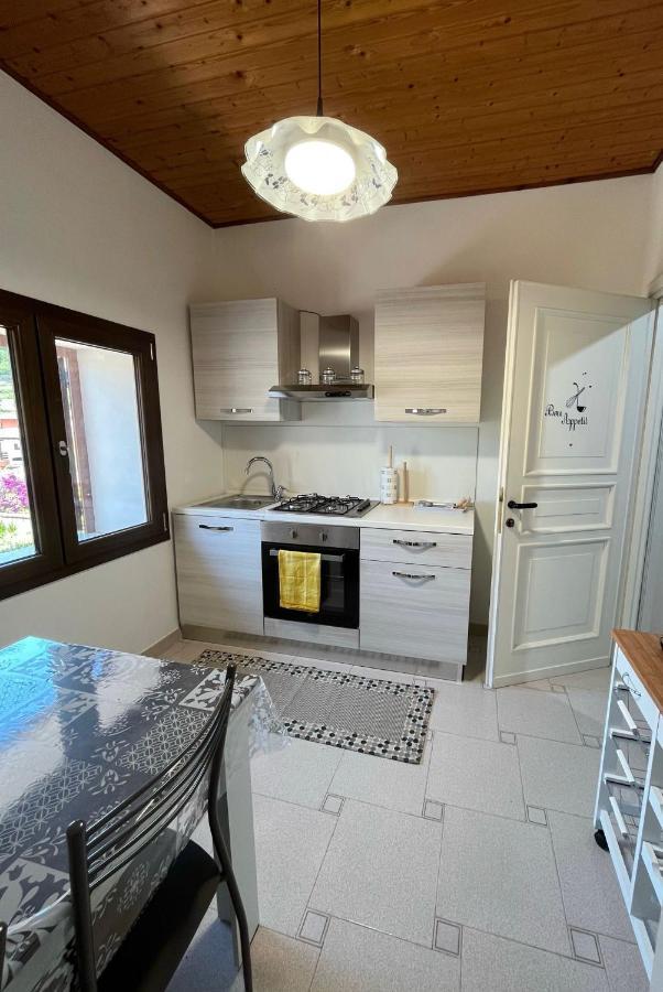 Le Sorgenti Guest House Ilbono Eksteriør billede